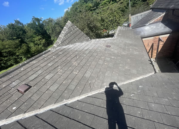 roof repairs chorley